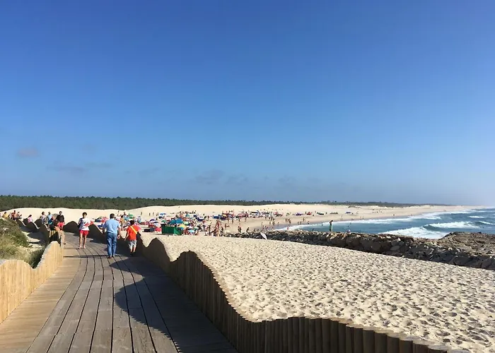 בית נופש Moradia Proxima Da Do Areinho, Na Ria, E Dos Marretas אובאר