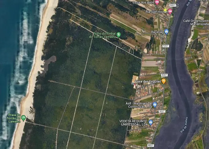 Moradia Proxima Da Do Areinho, Na Ria, E Dos Marretas