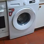 Moradia Proxima Da Do Areinho, Na Ria, E Dos Marretas *