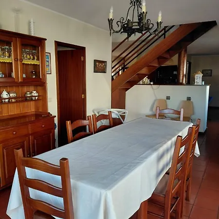 Moradia Próxima Da Do Areinho, Na Ria, E Dos Marretas * Ovar