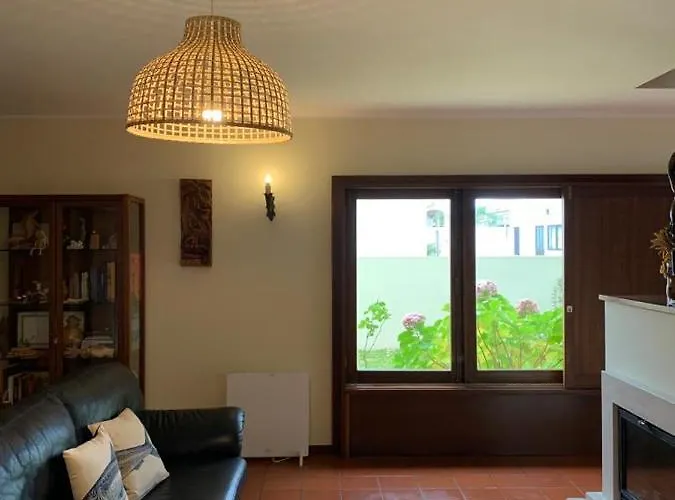 Moradia Proxima Da Do Areinho, Na Ria, E Dos Marretas * 欧瓦