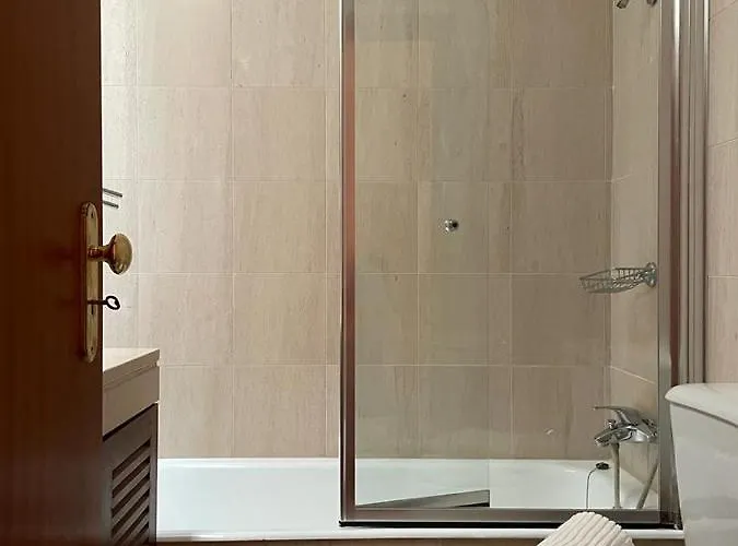 Moradia Proxima Da Do Areinho, Na Ria, E Dos Marretas 欧瓦